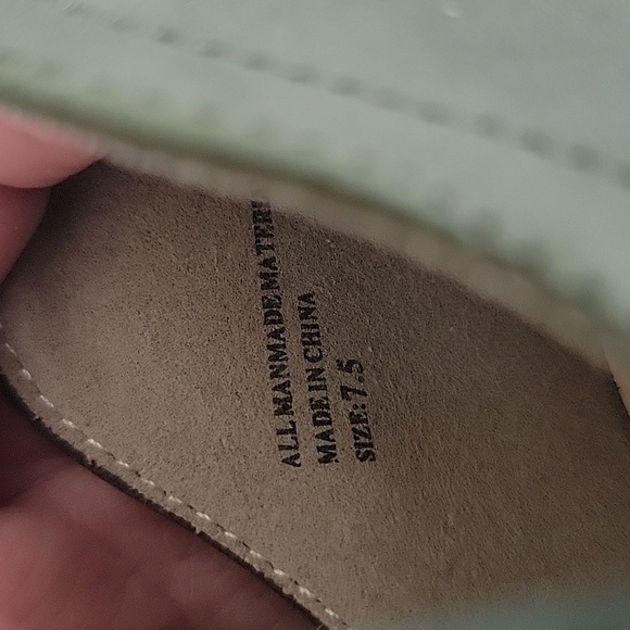 Restricted - Picture 6 of 6